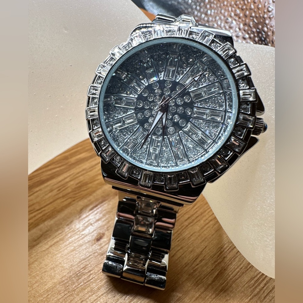 Fashion watch NEW